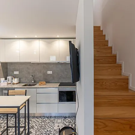 Guestready - Modern Mezzanine In Πόρτο