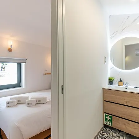 Guestready - Modern Mezzanine In * Πόρτο